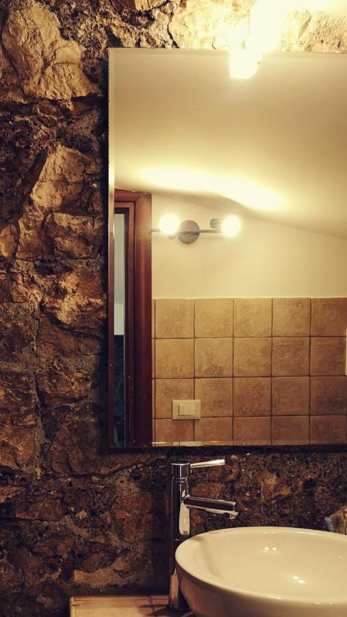 Casetta Nel Centro Storico Apartment Norma ภายนอก รูปภาพ